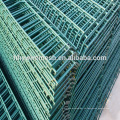 Paneles de malla de alambre de hierro soldado con revestimiento de PVC panel de curva de precio de panel de construcción verde